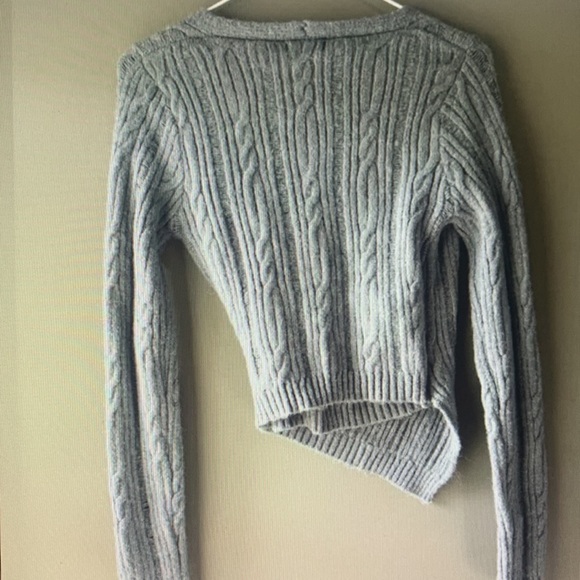 Boohoo Gray Wrap Sweater - Picture 4 of 4